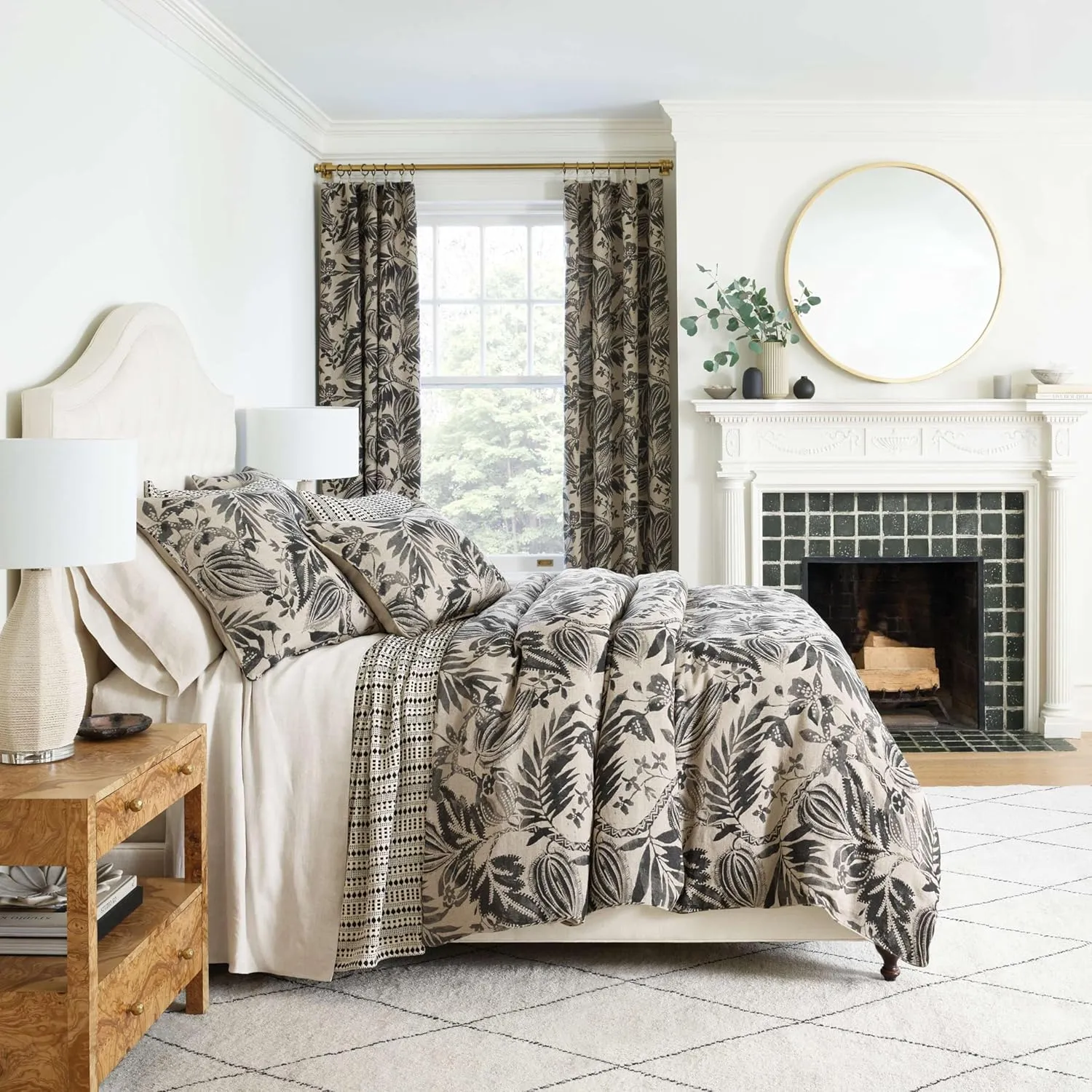 Antigua Linen Black Duvet Cover, King Size, Black Floral Pattern