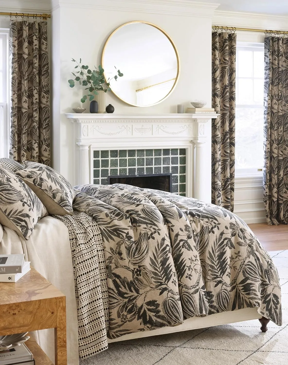 Antigua Linen Black Duvet Cover, King Size, Black Floral Pattern