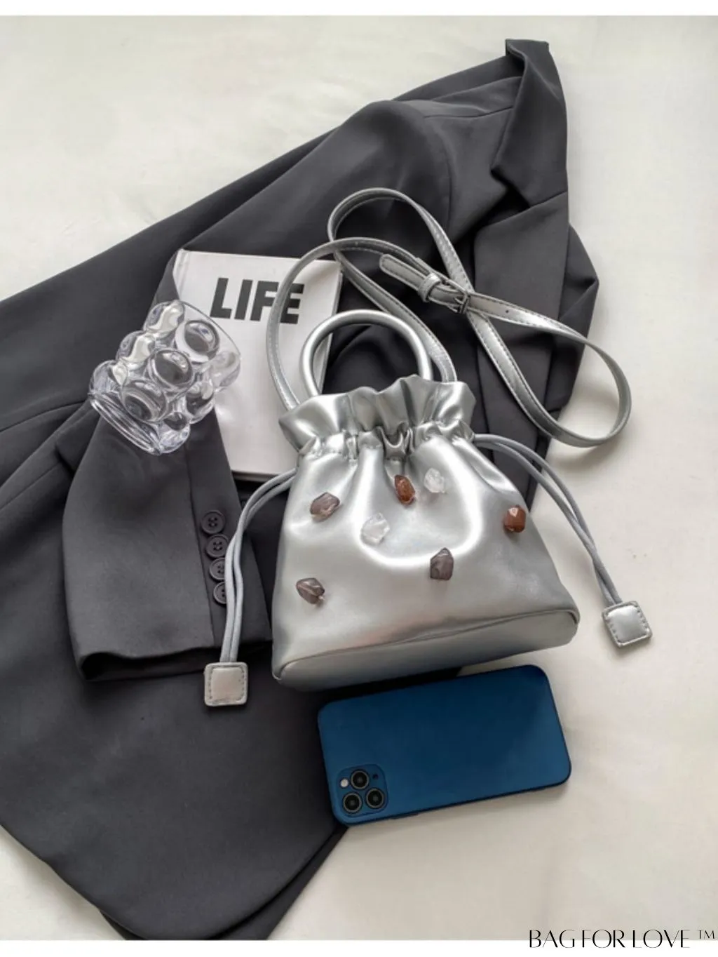 BagForLove - Chic Small Silver Bucket-shaped Handbag for Women