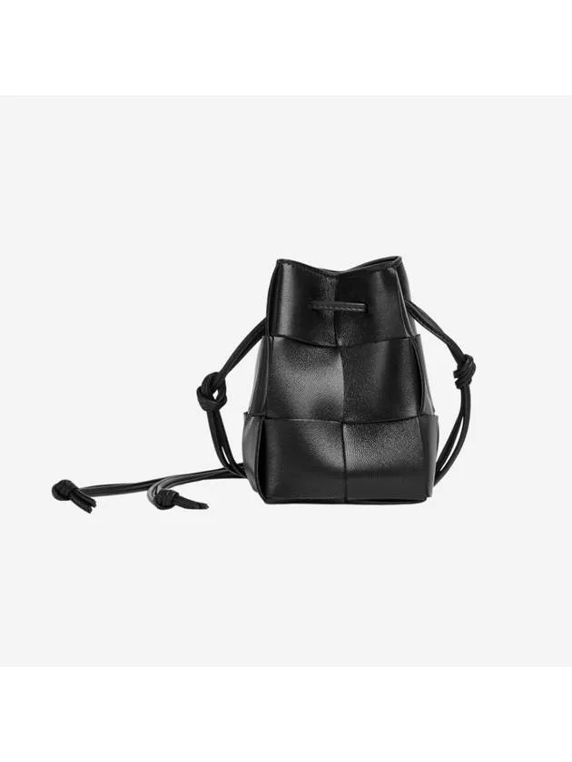 Bottega Veneta Intrecciato Cassette Small Bucket Bag Black