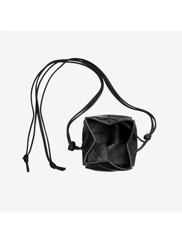 Bottega Veneta Intrecciato Cassette Small Bucket Bag Black