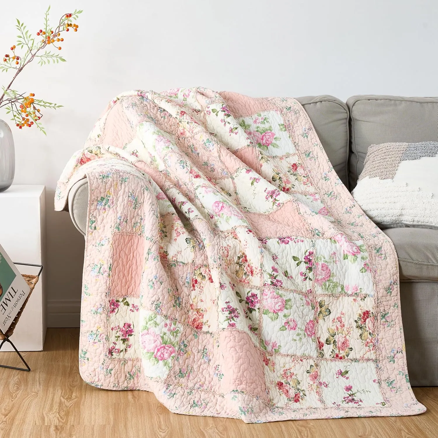 Chezmoi Collection Abbi 1-Piece Garden Floral Pink Shabby Chic Throw Pre-Washed Cotton Ruffle Trim Patchwork Throw Blanket