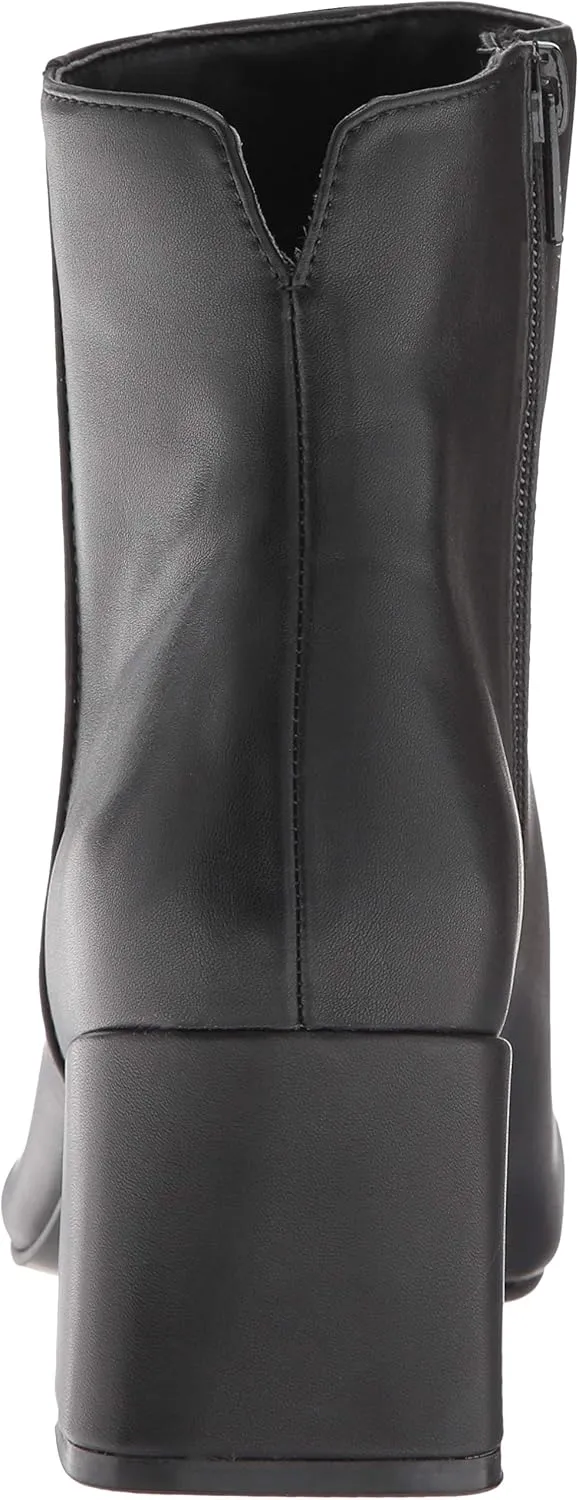 Chinese Laundry Women's Daria Ankle Boot