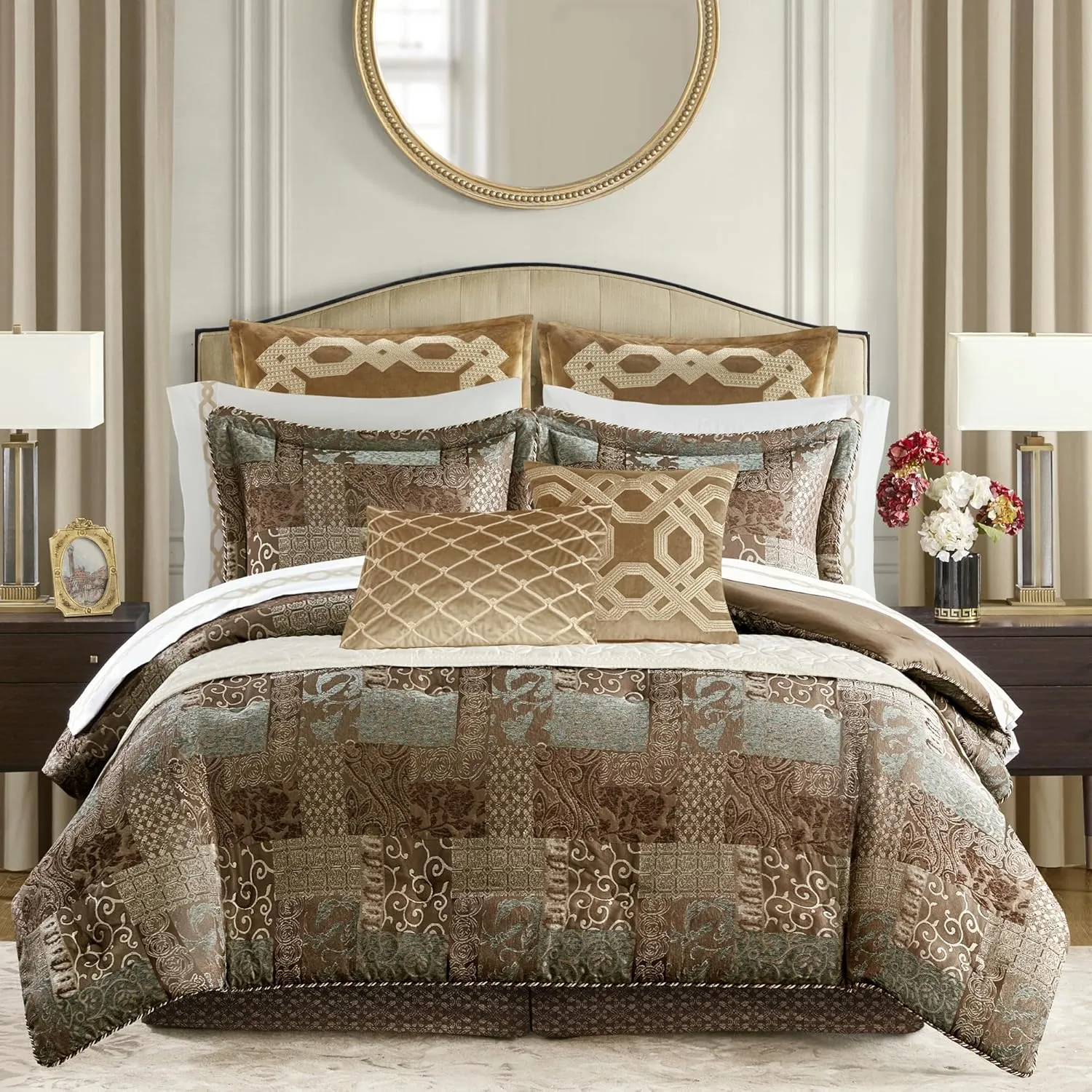Croscill Galleria 4 Piece Brown Comforter Set Queen/Brown