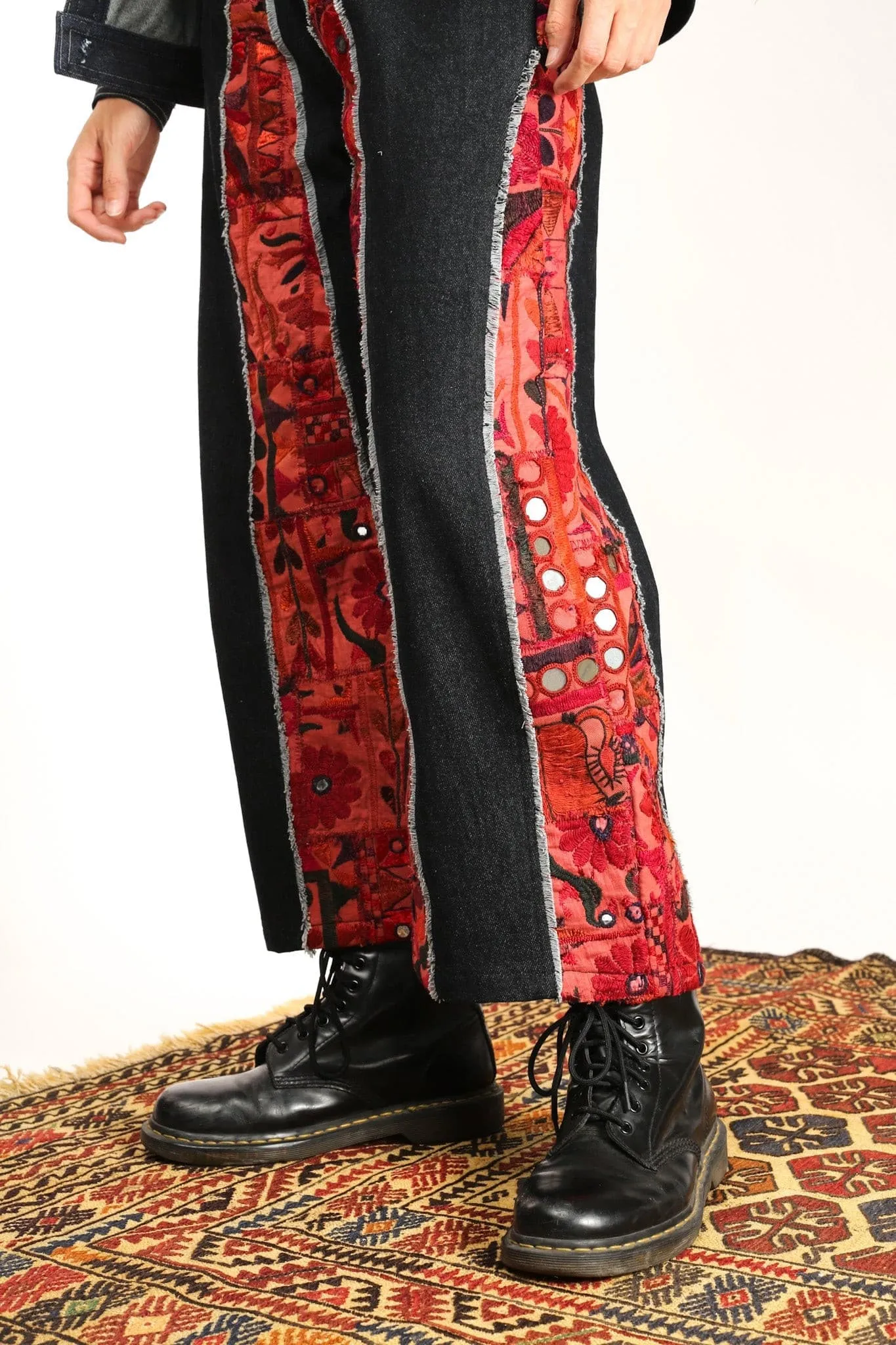 DENIM PANTS EMBROIDERED PATCHWORK VICKY