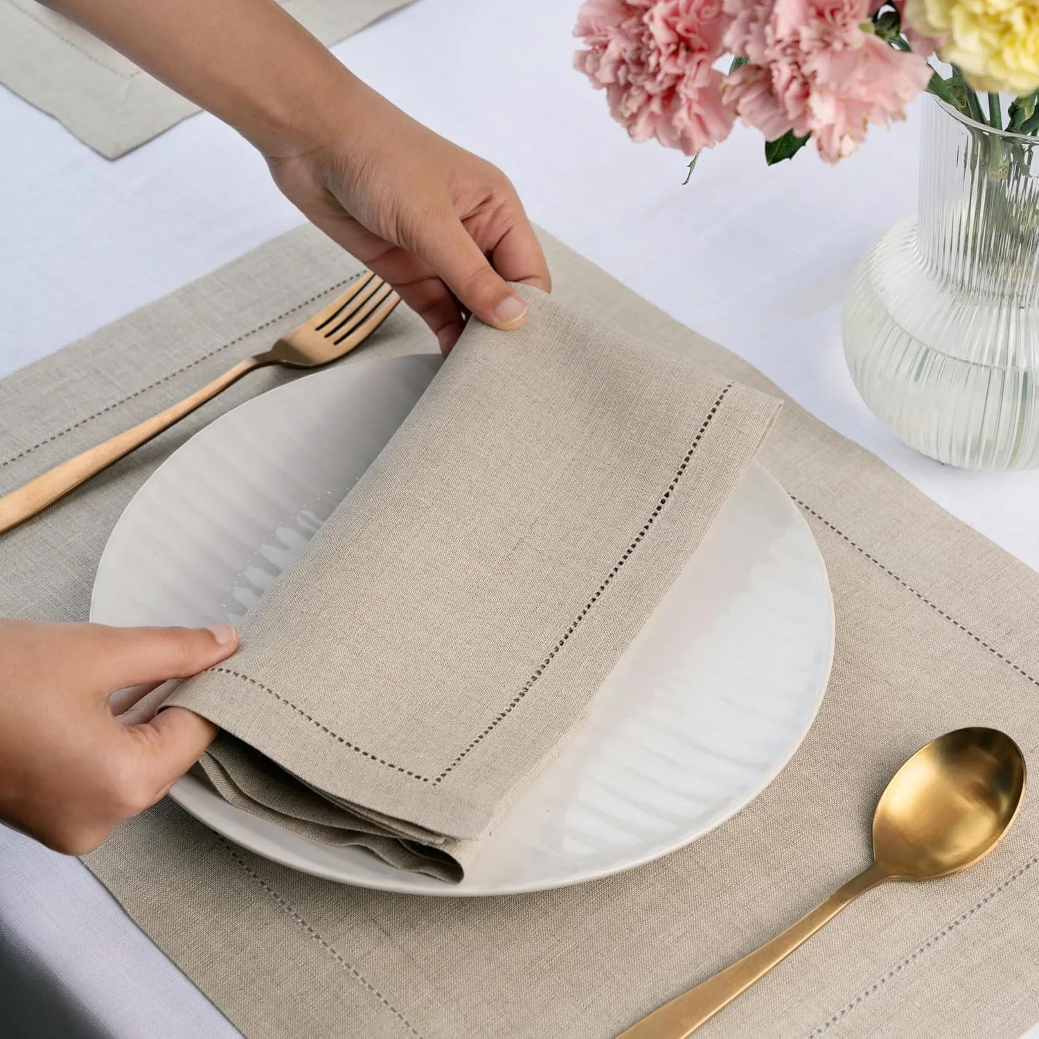 D'Moksha Homes Linen Dinner Napkins 20 x 20 Inch - 100% Pure Linen Natural Napkins Set of 4 - Classic Hemstitch - Washable Natural Cloth Napkins for Summer