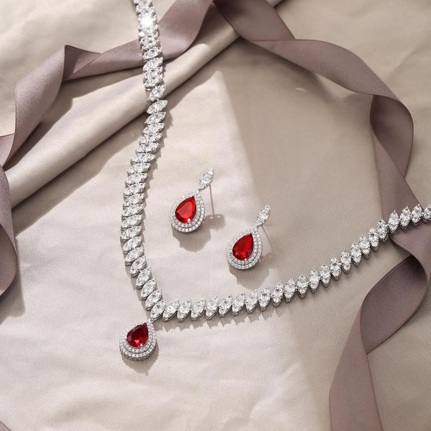 EVER FAITH Women's CZ Marquise-Shaped Leaf Teardrop Pendant Necklace Earrings Set Silver-Tone