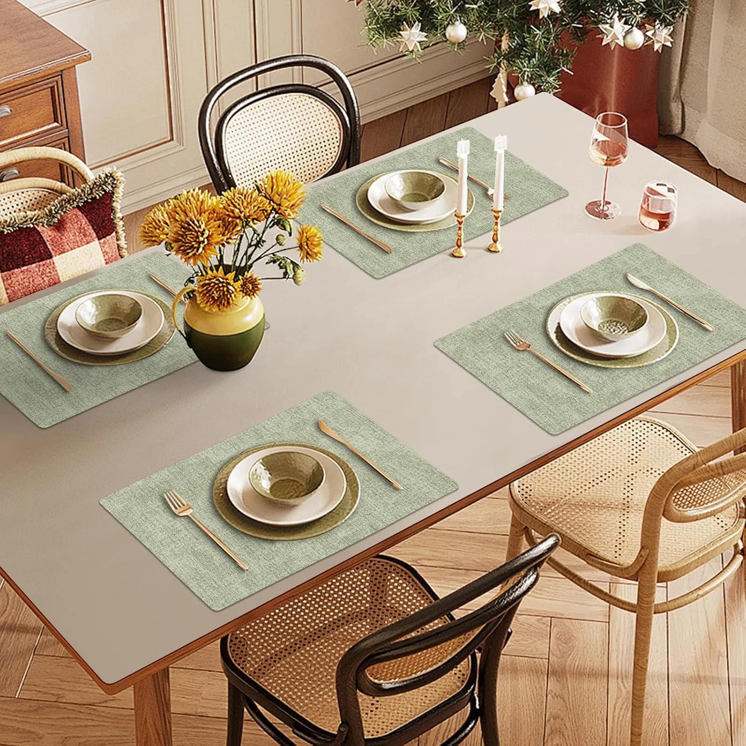 Faux Leather Heat Resistant Placemats Set of 8 – Waterproof Oilproof Wipeable Dining PU Vinyl Place Mat Easy Clean Table Mats for Kitchen/Dining/Party/Holiday, Grass Green