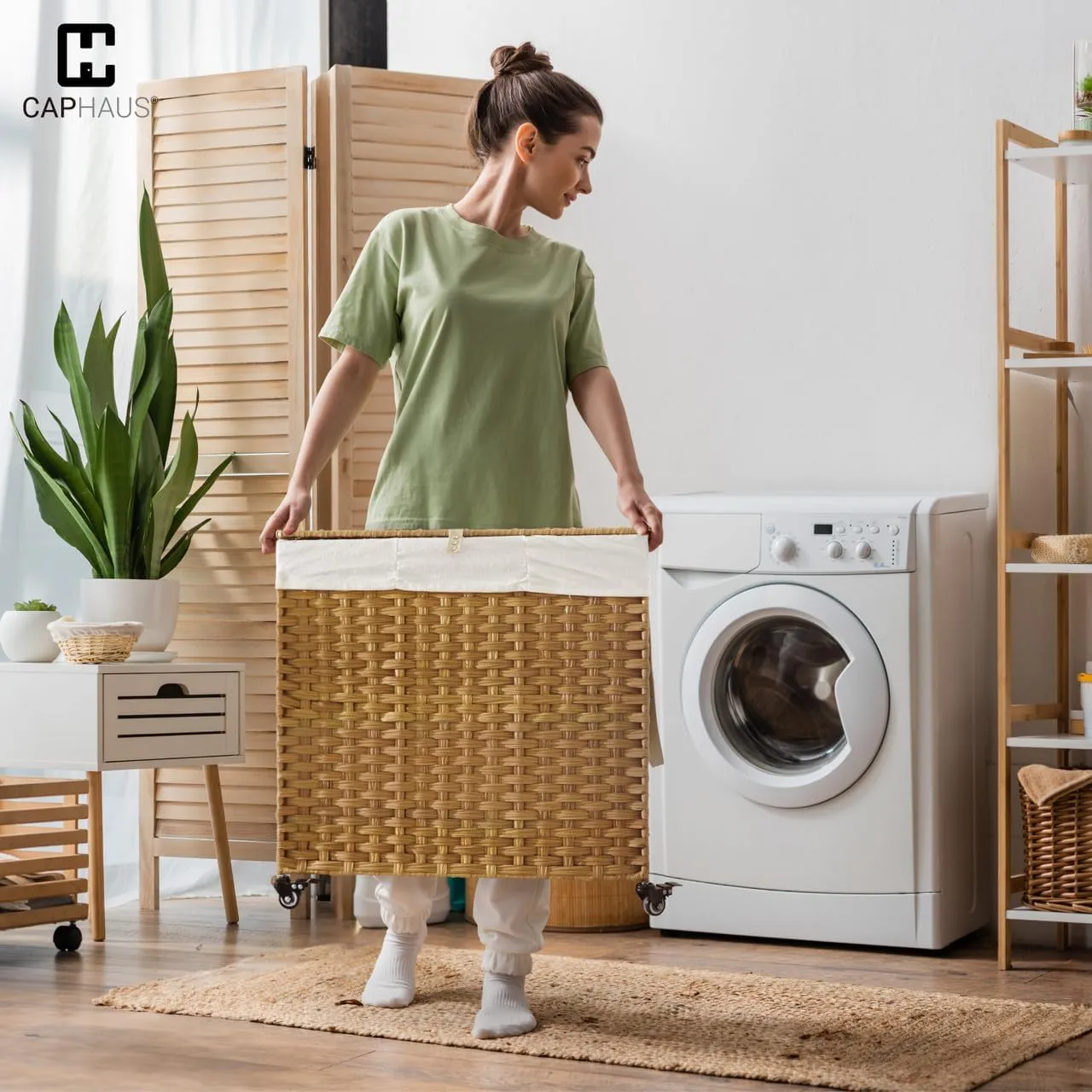 Fencer Wire 160L Synthetic Rattan Clothes Basket w/Pulling Strap & Wheels, Storage Basket w/Lid, Handwoven Basket w/Wheels, 2 Removable Liner Bags, Mesh Bags for Laundry, Laundry Basket, Natural