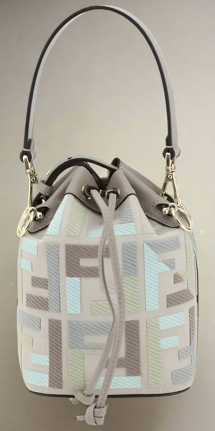 FENDI MON TRESOR BUCKET BAG