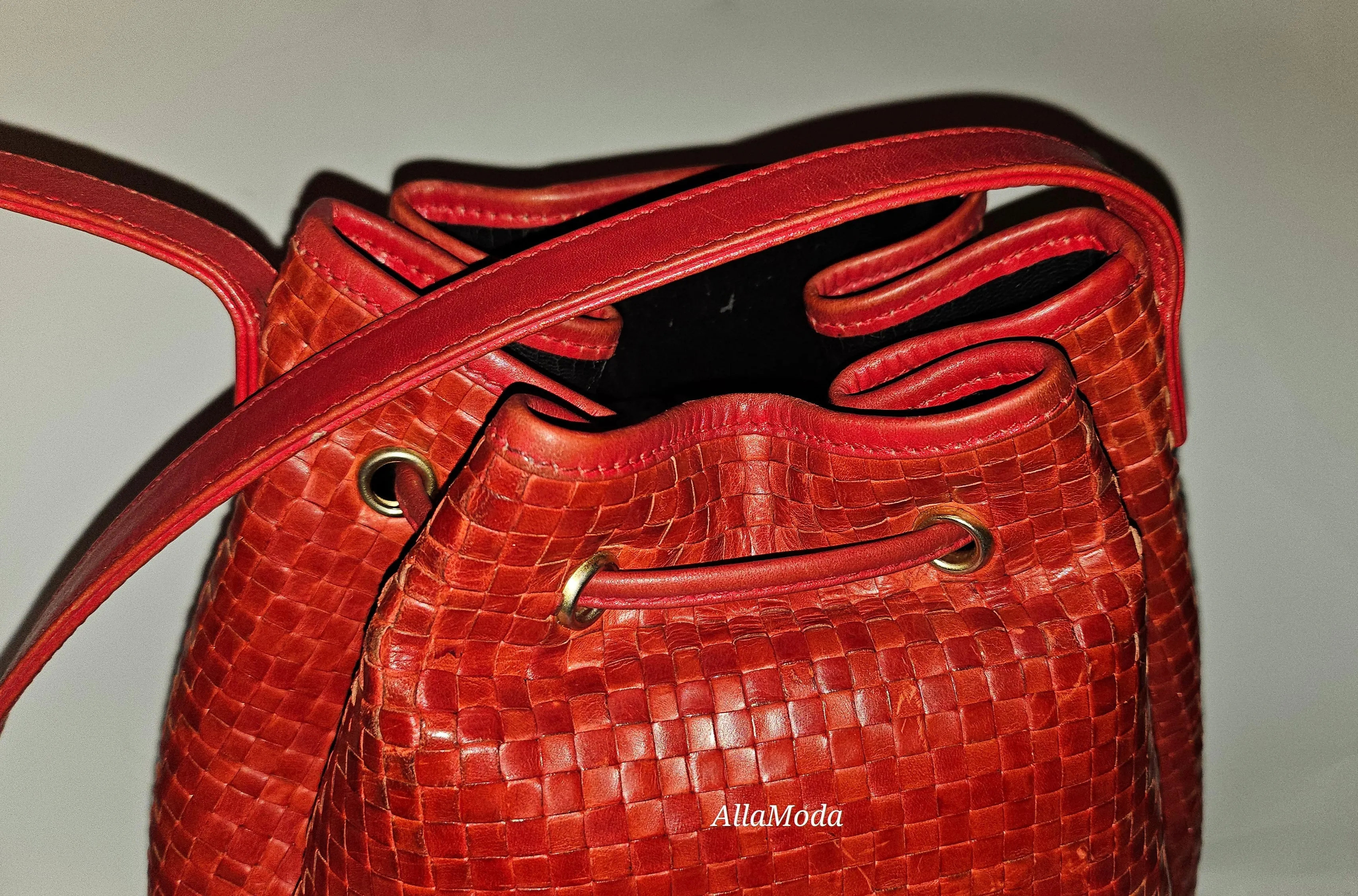 Fendi Red Intrecciato Leather Crossbody Bucket Bag