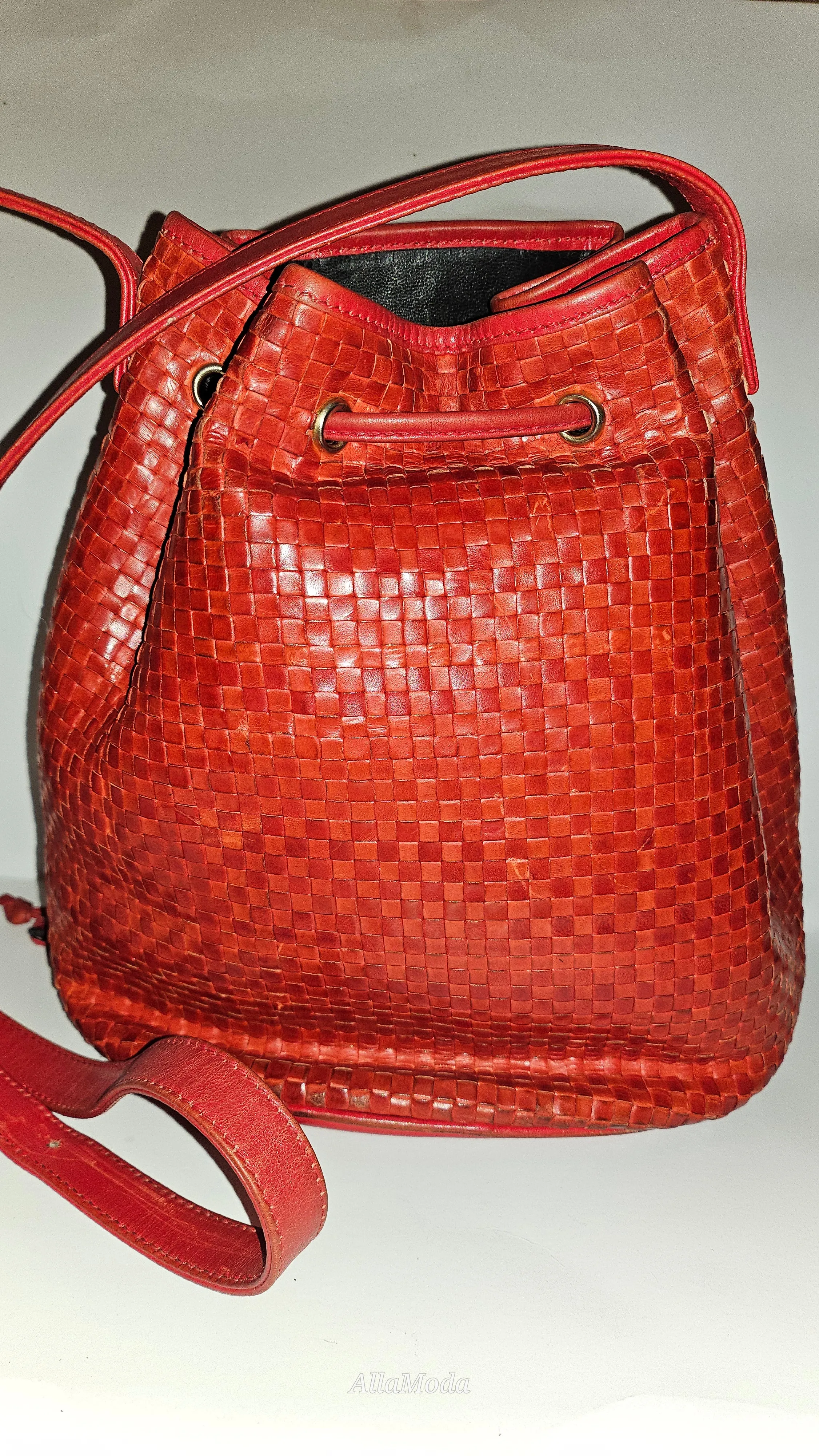 Fendi Red Intrecciato Leather Crossbody Bucket Bag