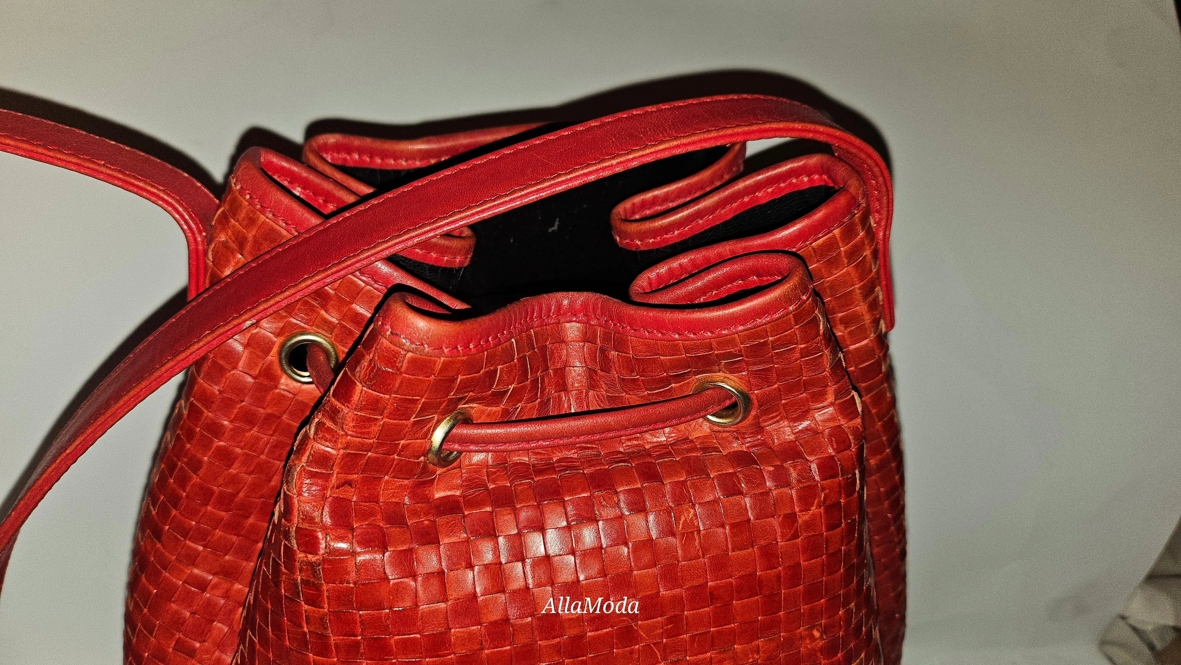 Fendi Red Intrecciato Leather Crossbody Bucket Bag