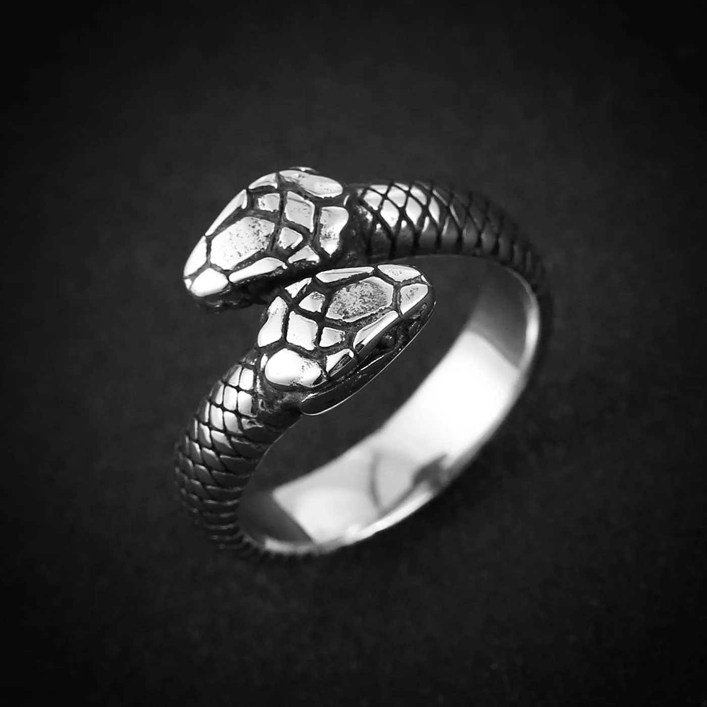 HZMAN Snake Ring Men Women Gothic Jewelry Retro Animal Fashion Personality Stainless Steel Ring