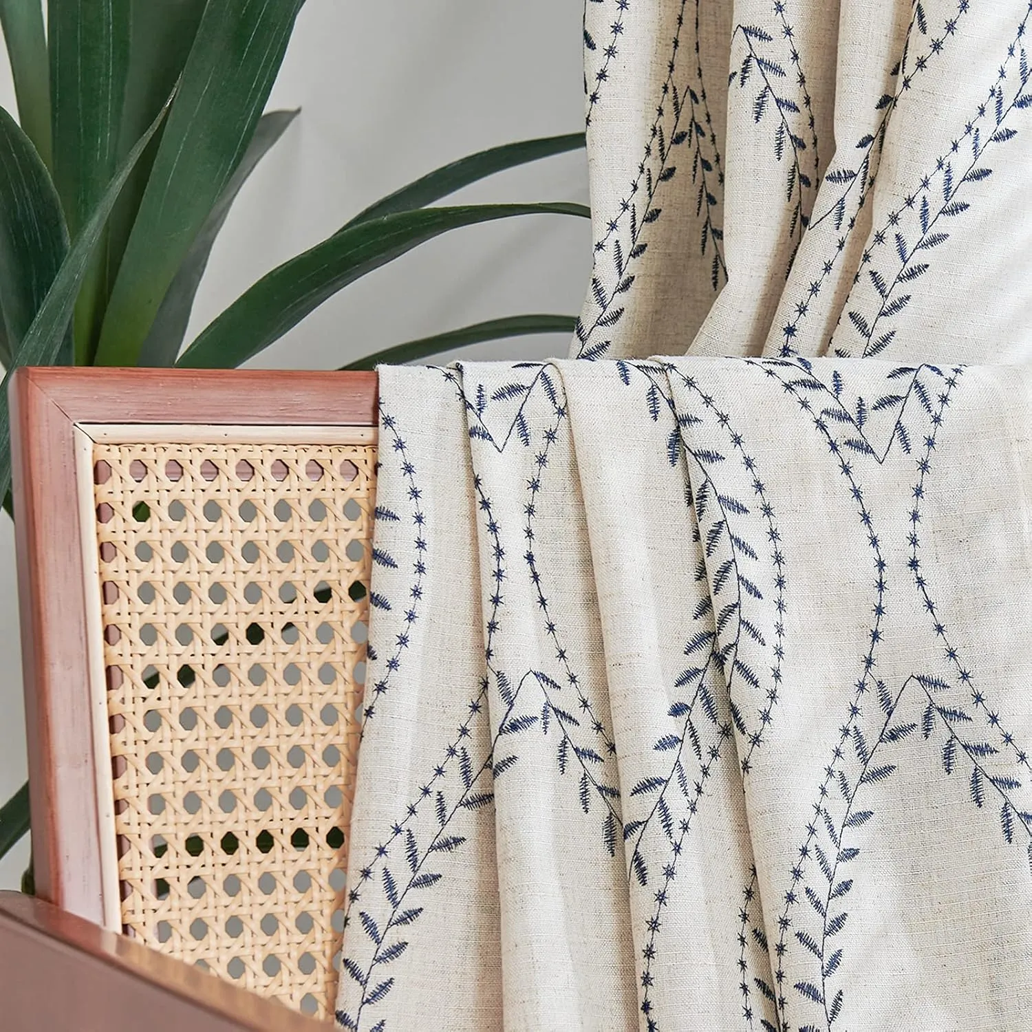 jinchan Linen Blend Curtains Beige Farmhouse Curtains 84 Inches Long Blue Embroidered Leaf Curtains for Living Room Ogee Geometry Drapes Light Filtering Grommet Country Curtain 2 Panels Blue on Flax
