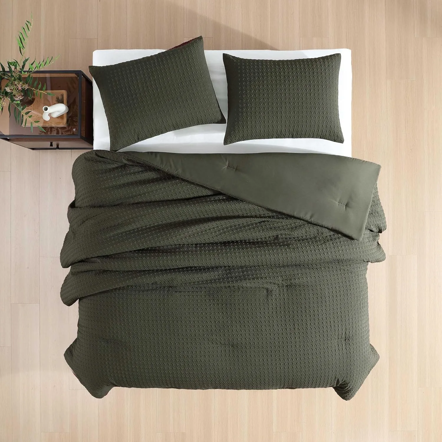 Kenneth Cole - King Duvet Cover Set, Soft Embossed Bedding with Matching Shams, Modern Home Decor, Oeko-Tex Certified (Houndstooth Green, King)