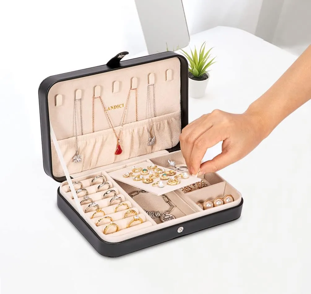 LANDICI Small Jewelry Box for Women Girls, PU Leather Travel Jewelry Case, Portable Jewelry Organizer Storage Holder Display for Ring Earrings Necklace Bracelet Bangle Men Kids Gift, Black