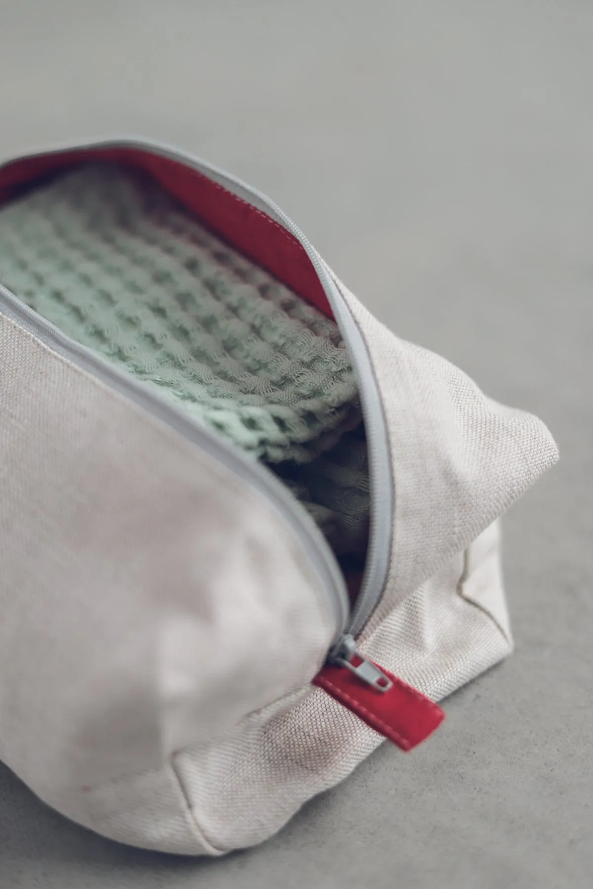 Linen Cosmetics Bag