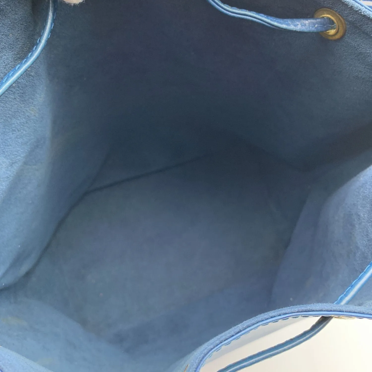 LOUIS VUITTON Vintage Blue Epi Leather Noe Noe Bucket Shoulder Bag