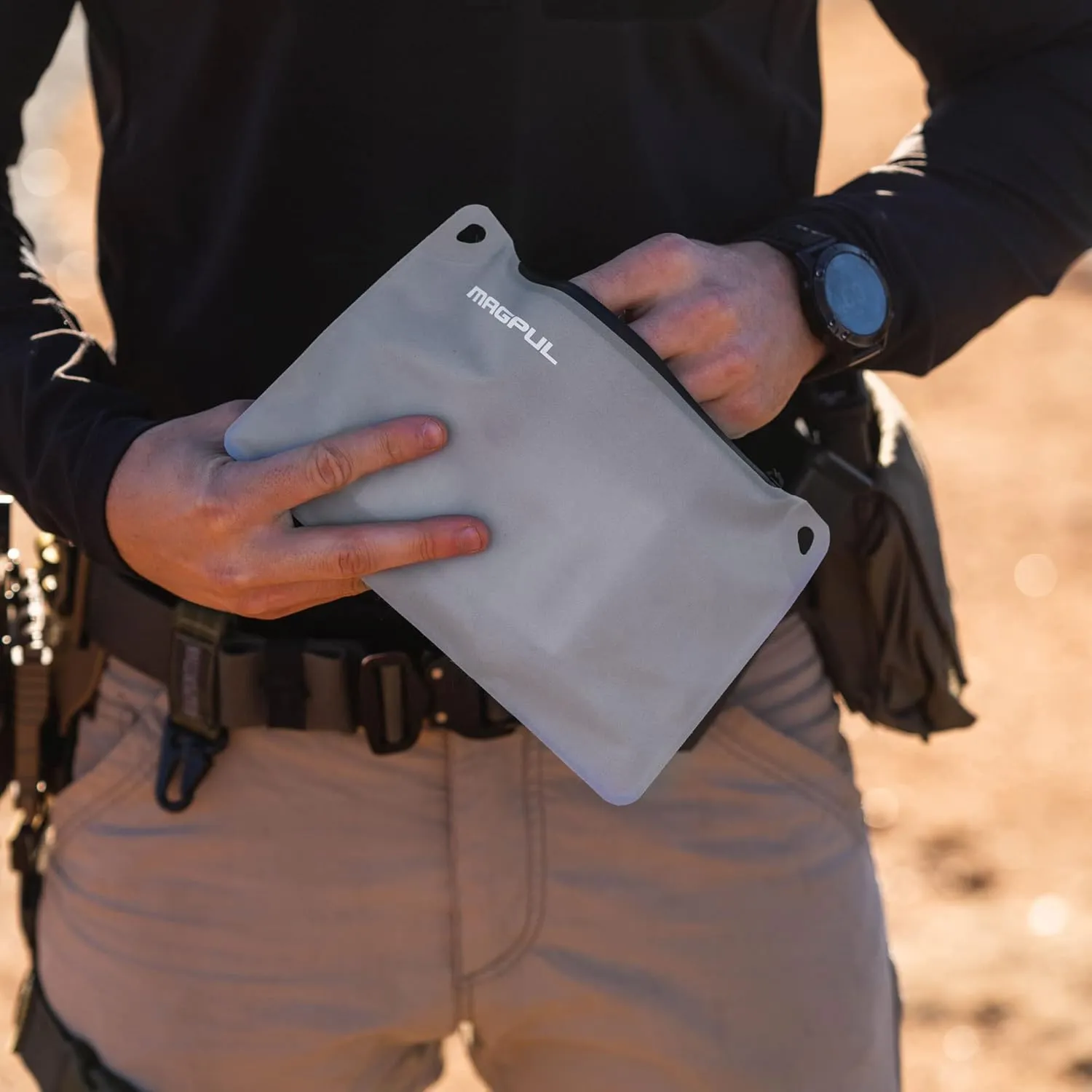 Magpul DAKA Lite Pouch Zippered Tactical Range Tool and Gear Bag