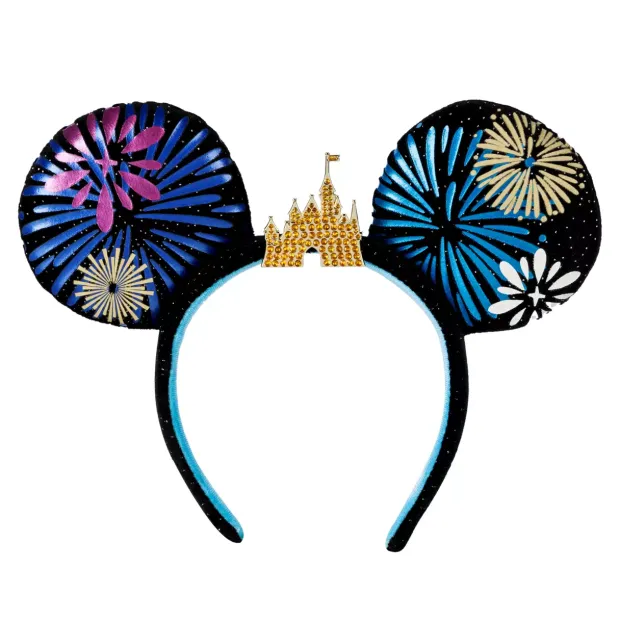 Mickey Mouse: The Main Attraction, Cinderella Castle Fireworks – Limited Release