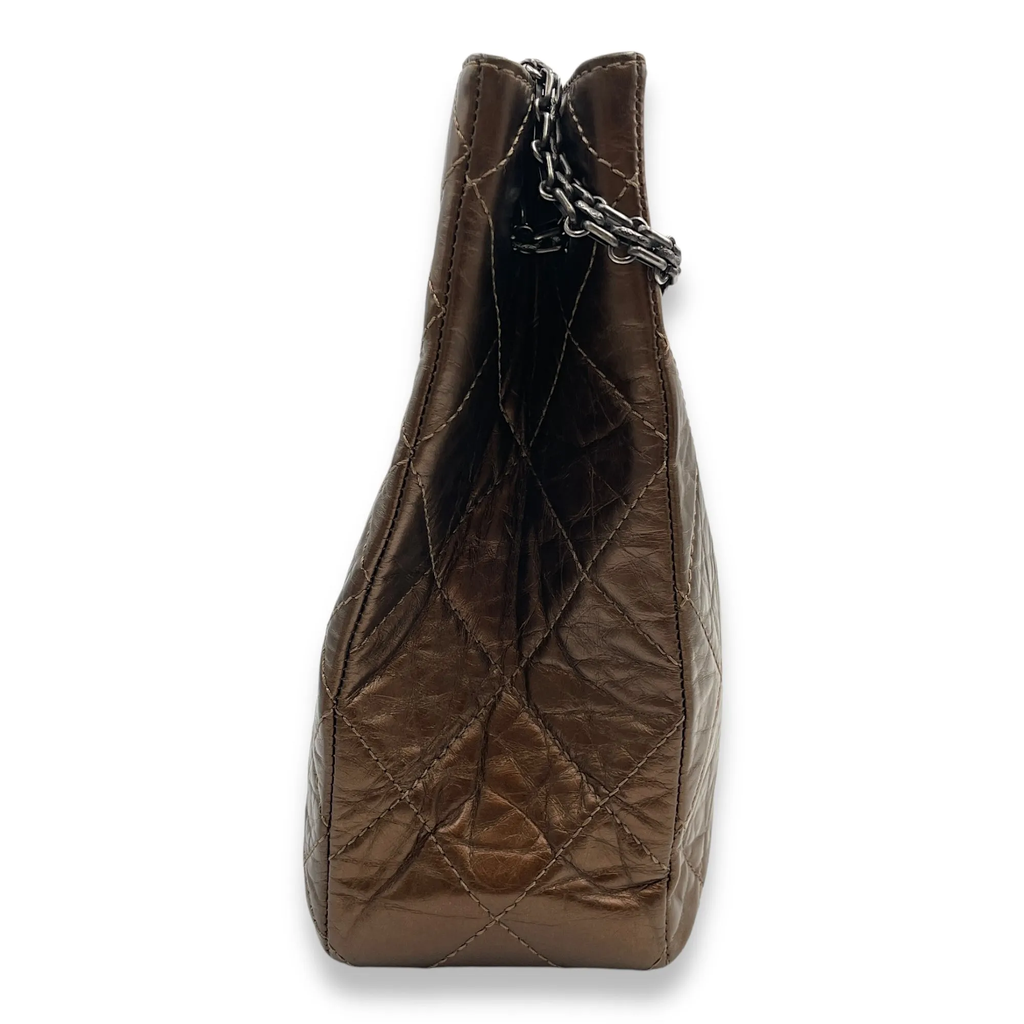 Reissue Shopping Tote 36x25x9cm Brown Shoulder Bag in Distressed Leather, Ruthenium-finish Brass hardware