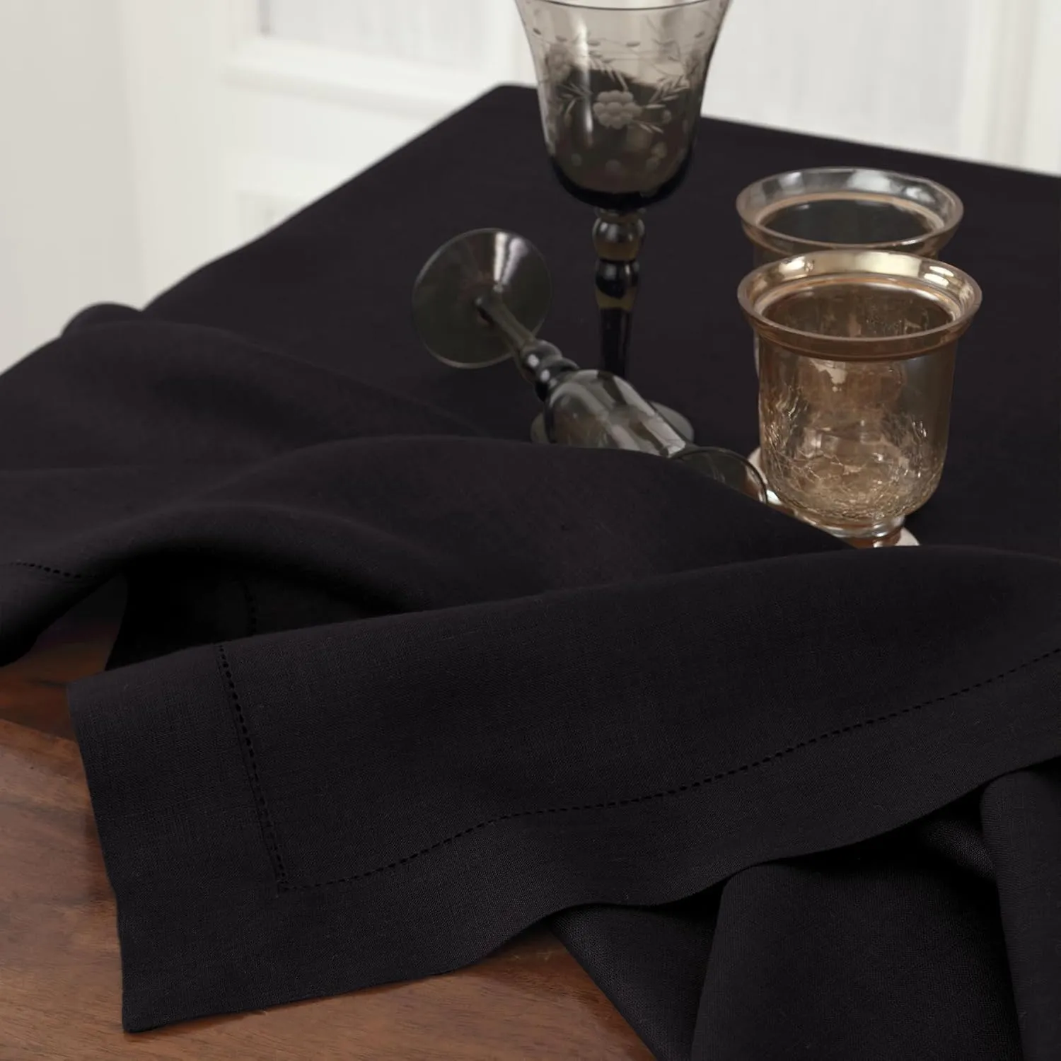 Solino Home Black Linen Tablecloth 60 x 90 Inch - 100% Pure Linen Hemstitch Table Cloth for Rectangle Tables - Classic Hemstitch, Machine Washable Tablecloth for Spring, Summer