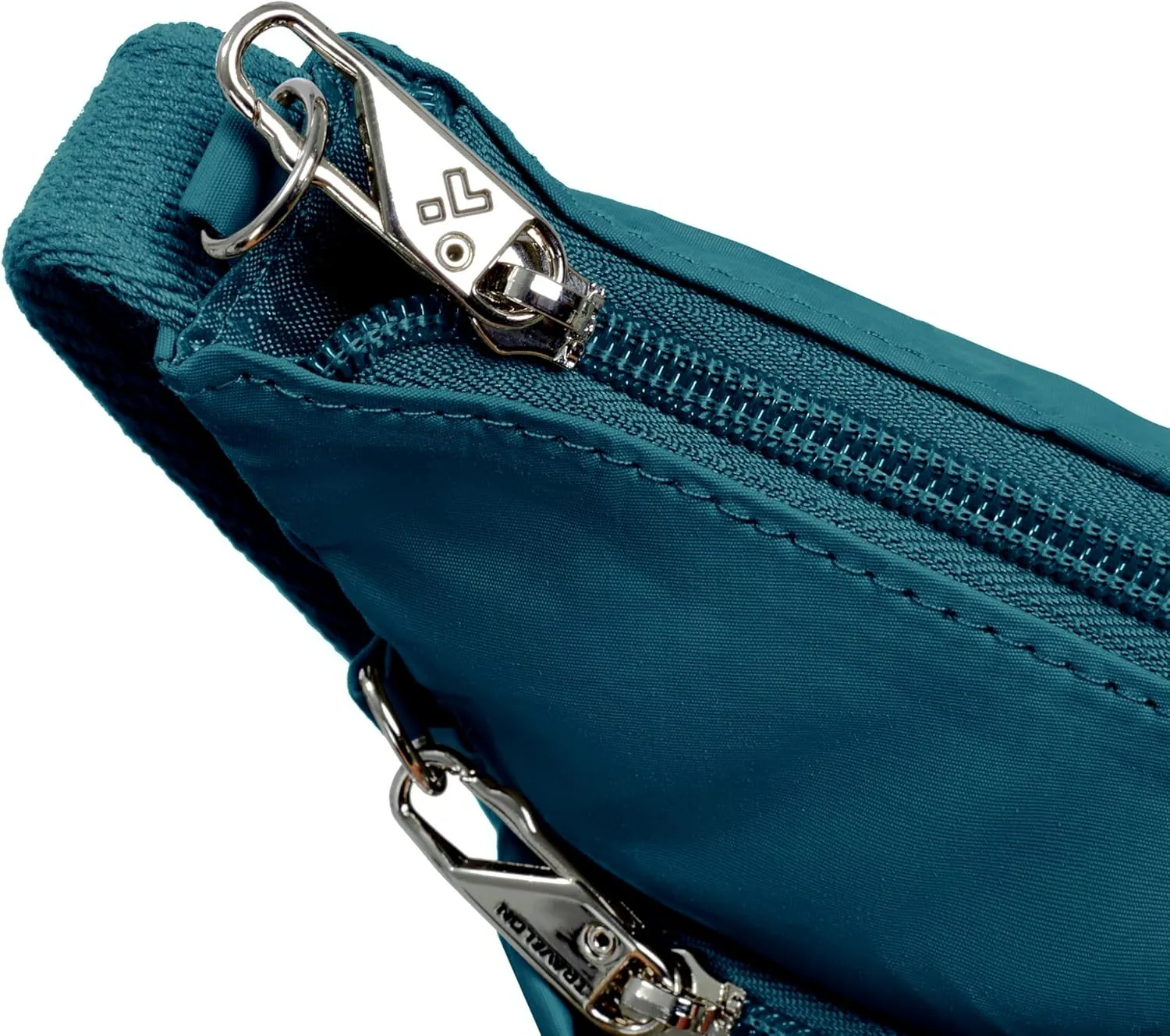 Travelon Anti-theft Roam Medium Crossbody