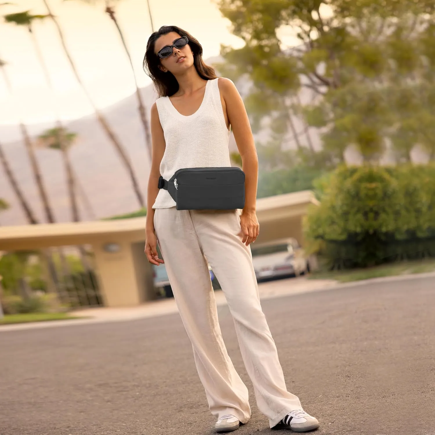 Travelon Anti-Theft Roam XL Belt Bag
