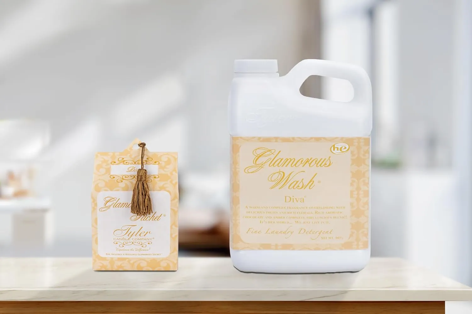 TYLER Liquid Glamorous Wash, Diva, 907g. (With Dryer Sachets)