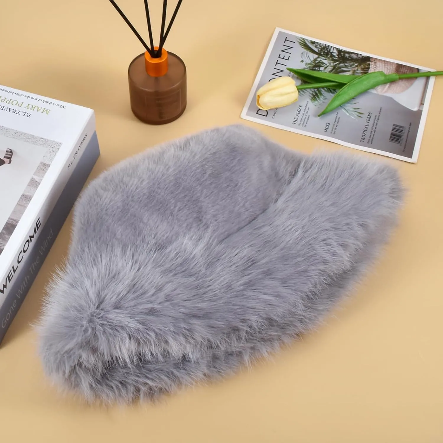 Winter Soft Faux Fur Plush Bucket Hat, Lovely Fuzzy Fisherman Cap, Fashion Outdoor Thick Warm Sun Cap for Women