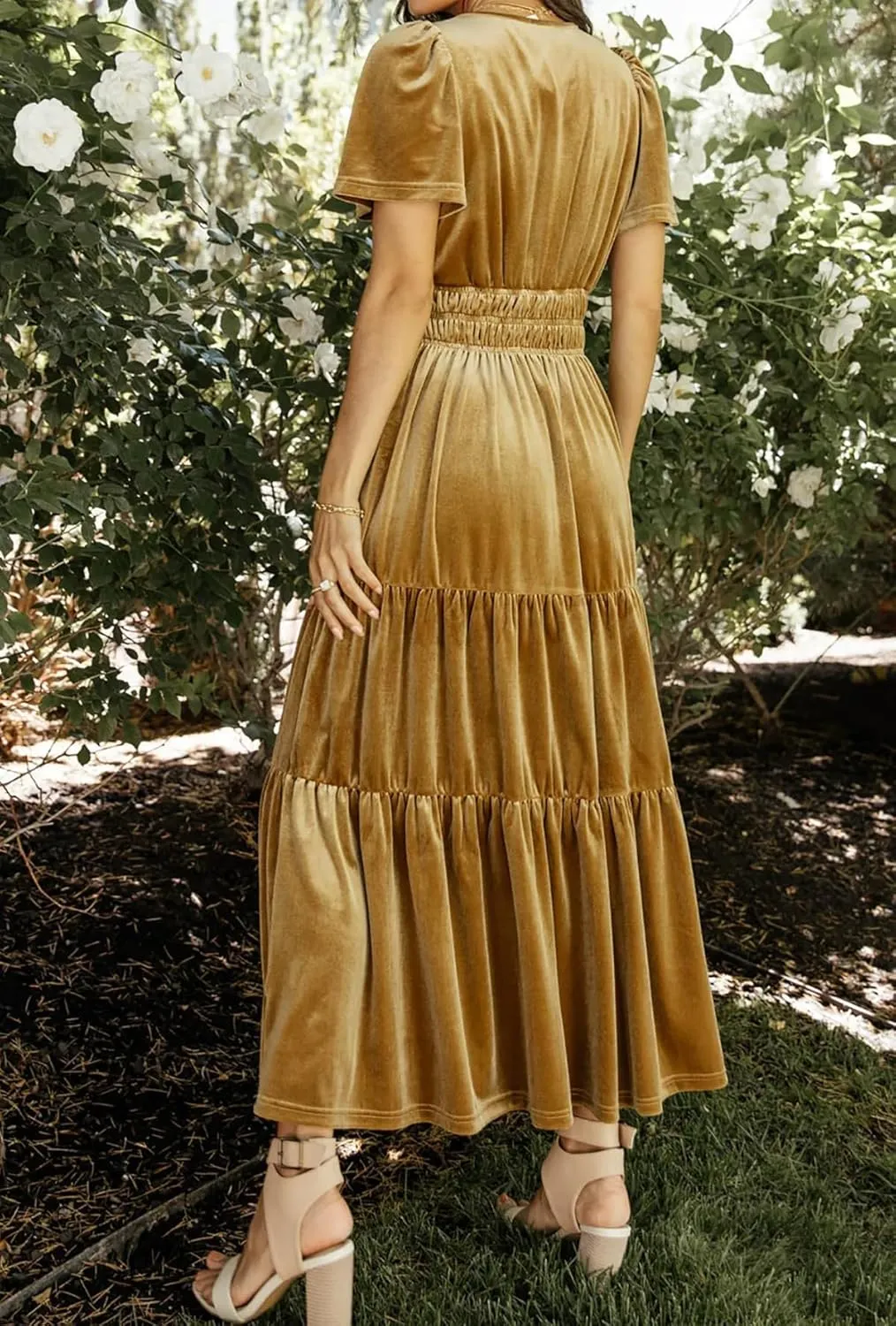 Women's Fall Winter Vintage Velvet Dress Short Sleeve V Neck Elastic Waist Tiered Ruffle A-Line Flowy Maxi Dress 2024