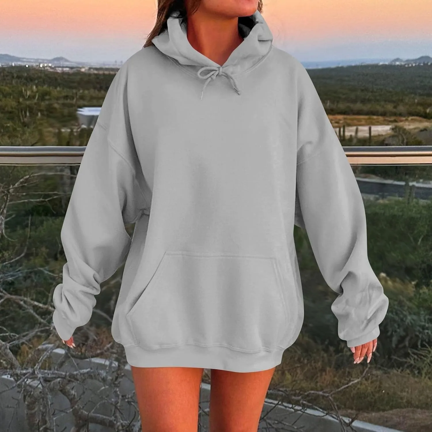 Women's Oversized Hoodie Pullover Streetwear Hip Hop Athletic Sweatshirts Casual Comfy Loose Shirt Tops with Pockets