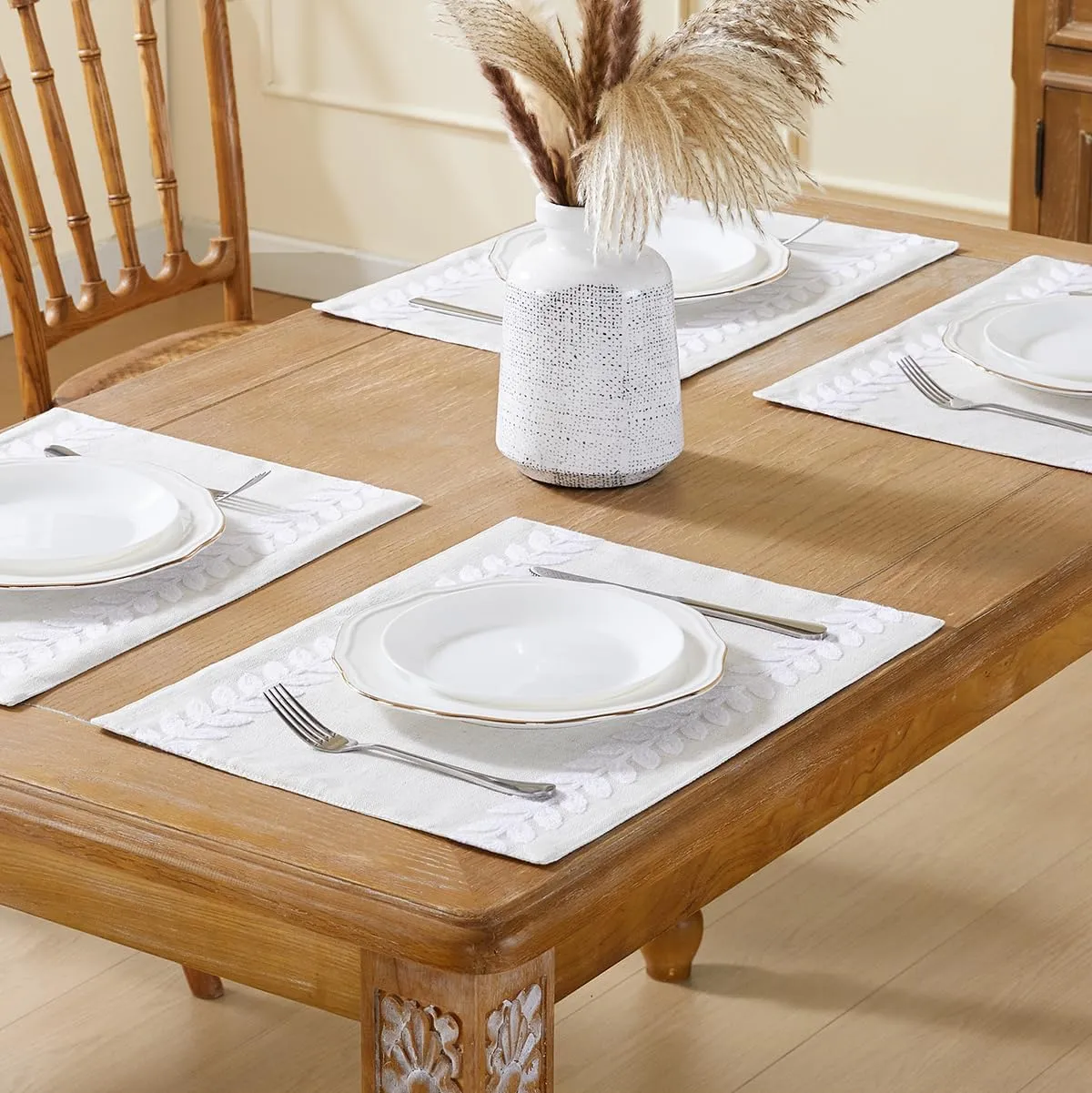 Wracra Embroidered Placemats, 13 x 18 Inch Set of 6 Placemats, Irregular Willow Rustic Place Mats for Kitchen Table and Heat Resistant, White 6PCS